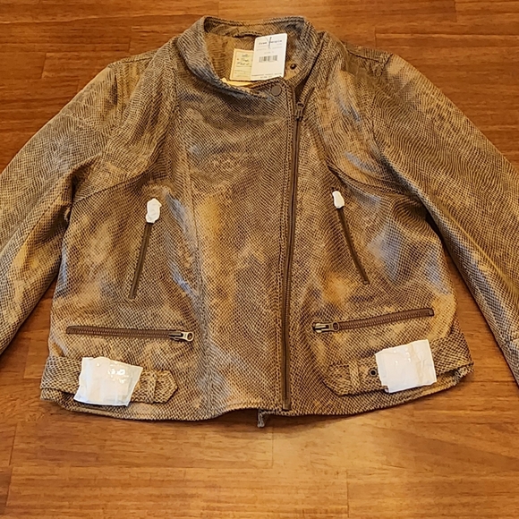 NWT🐍 Free People Python Snake Faux Leather Golden Jacket, Large - Picture 14 of 16